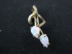 DEC Designer 1/20th 14k Yellow Gold Fill Double White Opal Pendant .9g .75 Inch