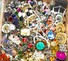 15 Pound Lbs Unsearched Huge Lot Jewelry VTG Vintage Modern Junk & Wear Tangled