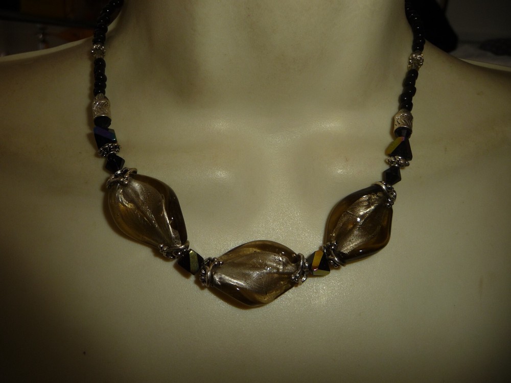 GRAY MURANO GLASS w BLACK SEED BEAD CHAIN COLLAR NECKLACE #26/19K