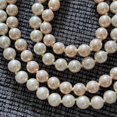 2 Vintage Faux Glass or Cultured Pearl Necklace Choker Knotted Graduated 35g 19”