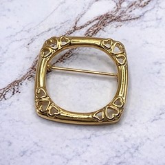 Square Open Shape Heart Design Gold Tone Metal Brooch Pin • Vintage Jewelry