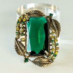 VTG 1960s Open Back Green Glass Statement Brooch, Hollywood Regency Leaf Pin