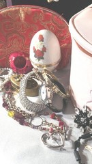 Grandma’s Estate; Jewelry, Trinkets, & Vtg, Fun, Floral Inspired Junk! #171