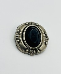 Vintage Black Faceted Glass Stone Brooch ~ Silver Tone Southwestern Style