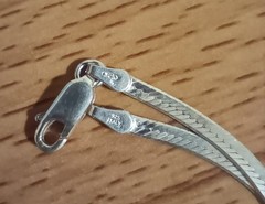 Vtg 925 Italy Sterling Silver 2.5 mm herringbone 30″ Necklace opera length