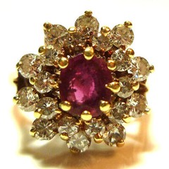 DESIGNER 14K YELLOW GOLD 1.00CT DIAMOND 1.00CT OVAL RUBY CLUSTER COCKTAIL RING