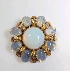 Vintage Signed Florenza Opaline Glass Ornate Gold Tone Pin Brooch