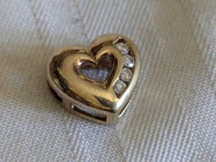 WM Marken signed 10K yellow gold heart pendant channel set cz 0.7g 0.5″ long