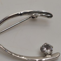 Sterling 925 Wishbone Brooch 1.25in Clear Stone Accent 2.41g Vintage