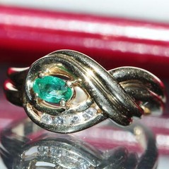 14k yellow gold sz 6.25 swirl ring 0.33ct natural, treated emerald diamond 3.9g