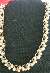 Vintage Richelieu Signed Faux Pearls Gold Choker Necklace 16-18″ ~ S7