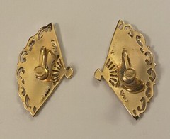 Vtg AMFARCO SIAM Thailand Goddess Gold Tone Green Enamel Fan Screw Back Earrings