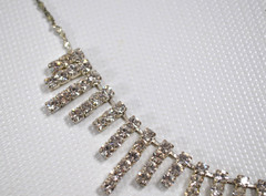 Icing Beautiful Vintage Silver Tone Clear Rhinestone Bib Choker Necklace 18″
