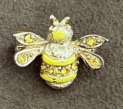 3 Vintage Goldtone Pins – Double Heart Signed Tona / Rose / Small Bumble Bee