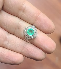 Vintage 14k White Gold Engagement Ring 1.35CT. Natural Round Colombian Emerald