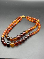 Vintage Castle cliff Amber-Lucite Bead Necklace 15.5” Graduated Brown Yellow
