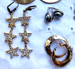 Vintage Pierced, Hoop, Drop Earrings Lot (10) Stars, Flowers, Rings