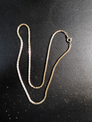 Vintage Gold Tone Square Shape Marked Korea Necklace Chain 16″