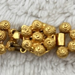 Vintage Popcorn Cluster Necklace Chunky Gold Tone Fancy Box Clasp 16.5″