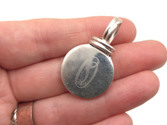Vintage Solid Sterling Silver 925 Fancy Monogram Engraved Letter O Pendant