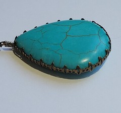 Western Teardrop Shaped Turquoise Blue Howlite Pendant With 36in Brass Necklace