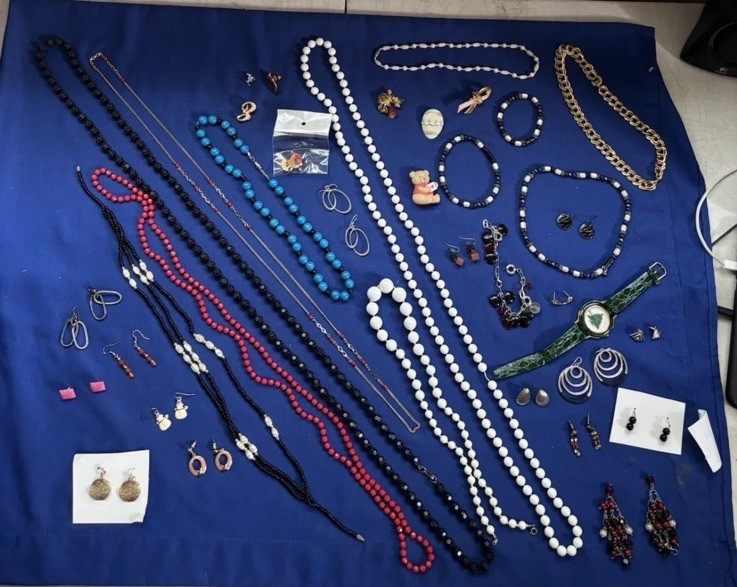 Large Mix Costume Jewelry Lot 30+ Pieces
