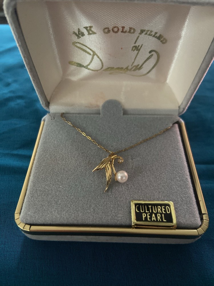 Vintage Dansal 14K Gold Filled Cultured Pearl Pendant Necklace 18” New Old Stock