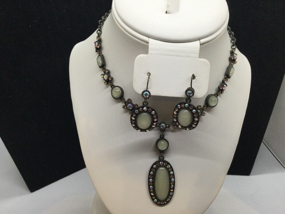 Avon Faux Fire Opal And Aurora Borealis Rhinestones Necklace And Hook Earrings