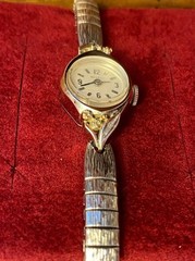 Vintage Benrus Women’s Watch Diamond AccentsStretch Windup RUNS 2490 550 Ladies