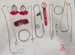 Lot Of Estate Costume Jewelry, 15 Pcs