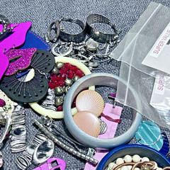 Vintage Jewelry Mixed Lot for Crafts Scrap Junk Wear Repair Repurpose 3.97 lbs.