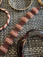 Lot 9 Pc Gold Tone Metal & Mauve Pink Burgundy Bangle Cuff Bracelet Jewelry G5