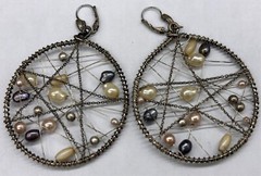 ESTATE SILVER TONE FAUX PEARL DREAM CATCHER LOOP HOOP WIRE DANGLE EARRINGS