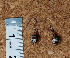 Vtg Plum Silvertone Wire Enamel Flower W/ Leaves Bead Hook Earrings Hangs 1.5 In