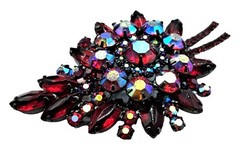 Juliana Brooch Earring Set Red Aurora Borealis Rhinestone Vintage D&E