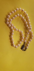 Vintage 1957 Japanese Cultured Akoya Pearl Necklace W/Sterling Clasp 16″ Cream
