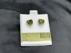 SALE ! Vintage 14k white gold plated heart peridot earrings