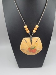 VTG Decoupaged Large Sand Dollar pendant necklace Wood Beads 28″ Leather Cord