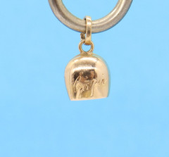 Vintage 18k Yellow Gold Cow Bell 5/8″ Pendant Charm Engraved