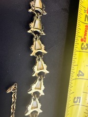 Vintage White Thermoset Leaf Link Choker Necklace Gold Tone Adjustable
