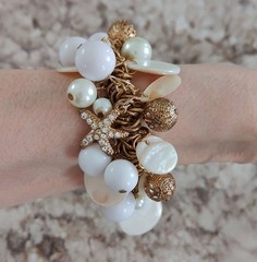 Gold Tone Starfish Statement Set Bracelet and Earrings Nautical Beach Chunky