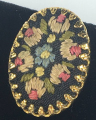 Vintage Gold Tone Earrings With Emboidered Flowers Clip-on Style Women’s Jewelry