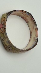 Chunky Floral Resin Bangle Bracelet Wide Acrylic Lucite? Statement Jewelry 60’s