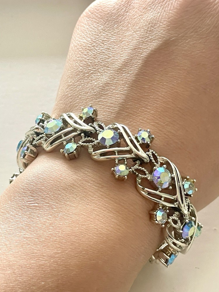 Sparkly Light Blue Aurora Borealis Rhinestones Vintage Filigree 50-60s Bracelet