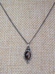 Dainty Vintage Sterling Silver 925 Tiger’s Eye Pendant Necklace