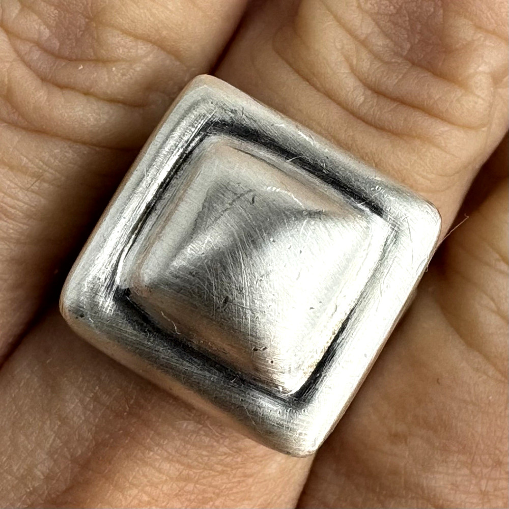 Vintage Sterling Silver 925 Oxidized Modernist Square Domed Wide Ring Size 7.5