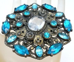 Large Round Blue Rhinestone Brooch Vintage Pin Prong Set Stones Jewelry