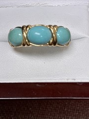 14k Yellow Gold 3 Stone Turquoise Band Ring Sz 6 Weighs 3.3 Grams