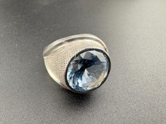 Sterling Silver Vintage Eagle Mexico 12.9 Ct Blue Quartz Ring Sz. 9 – 24.3 Grams