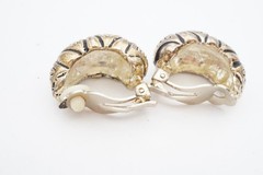 Vintage Clip On Earrings Silver Tone Textured T1